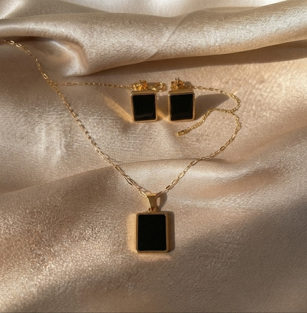 Square Black Studs & Pendant Set
