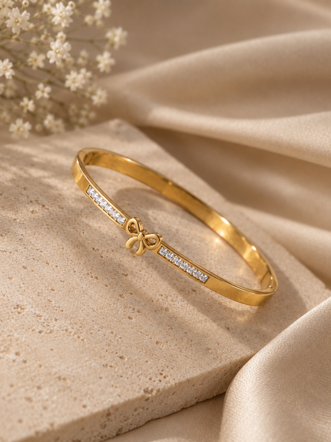 Bow Bangle